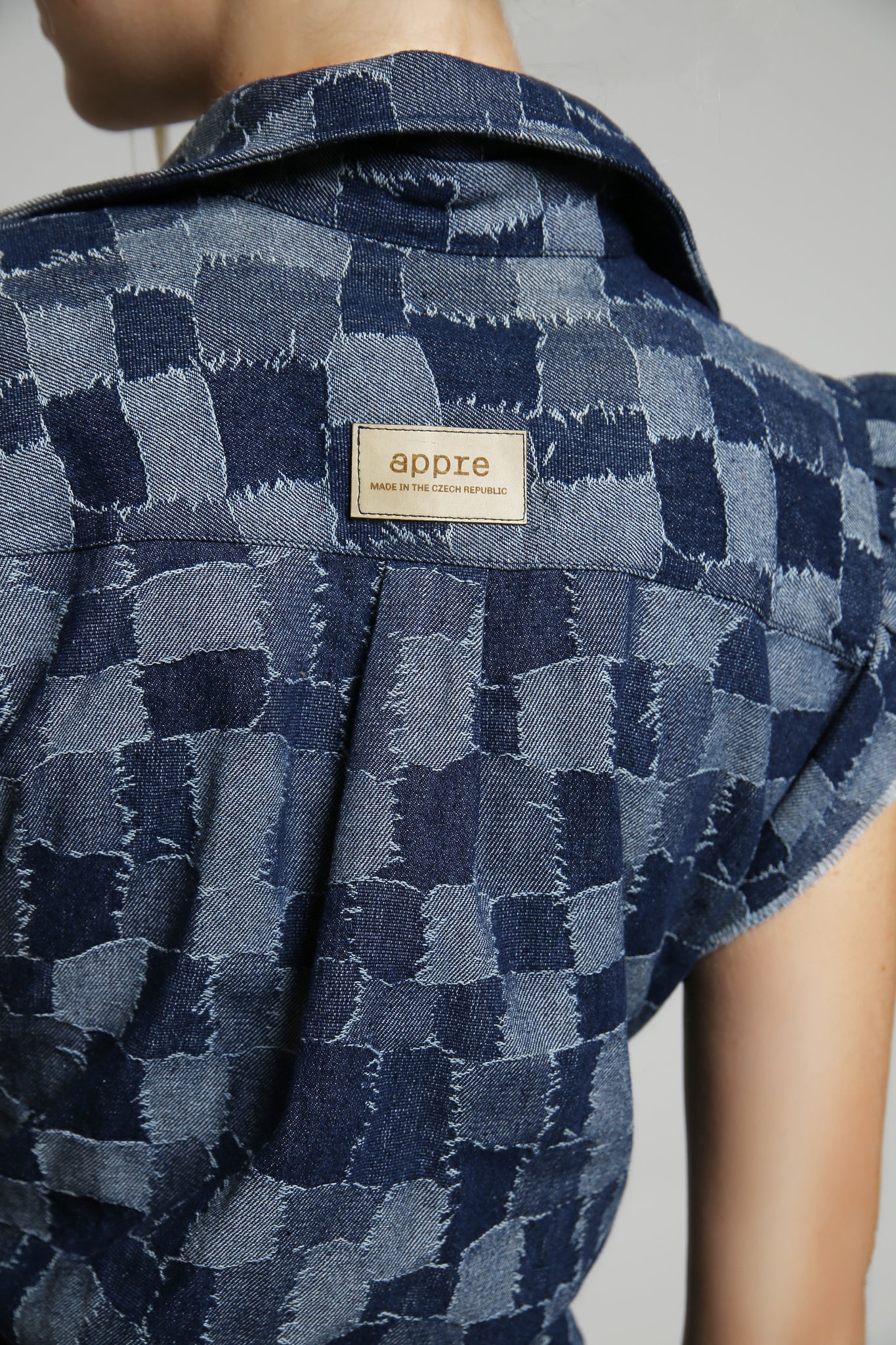 PRE-ORDER NOVINKA – Košilové džínové šaty z denimového žakáru, 100% bavlna - modré